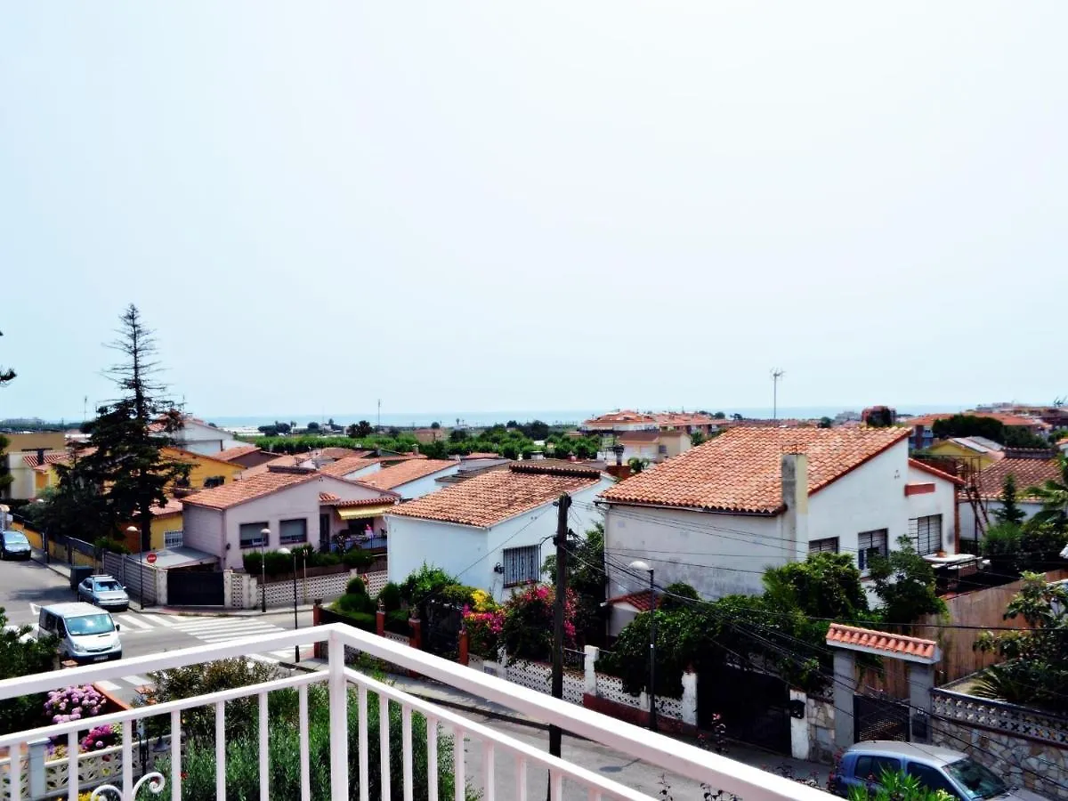 Afrodita Casa Con Dos Apartamentos Independientes Pineda de Mar Spain